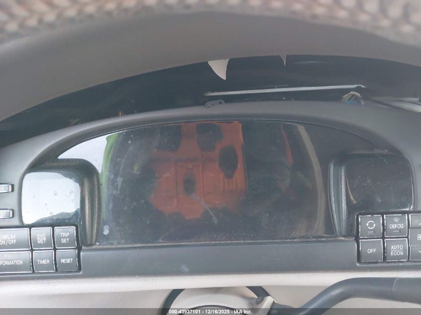 1997 Cadillac Deville Standard VIN: 1G6KD54Y3VU279294 Lot: 43937101