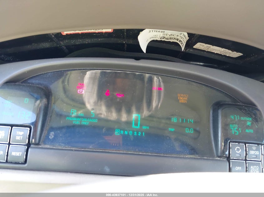 1997 Cadillac Deville Standard VIN: 1G6KD54Y3VU279294 Lot: 43937101