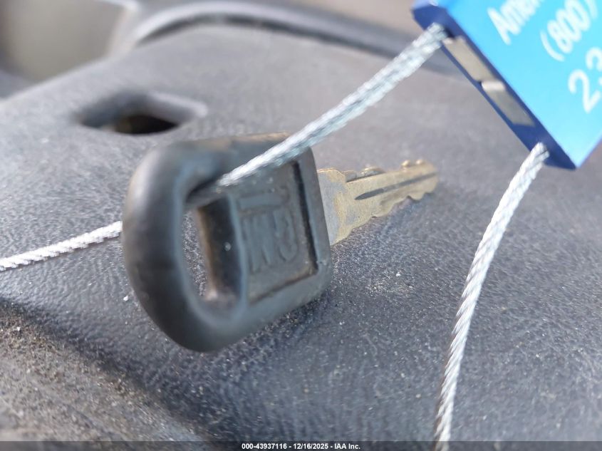 1997 Chevrolet C1500 Fleetside VIN: 2GCEC19R7V1245653 Lot: 43937116