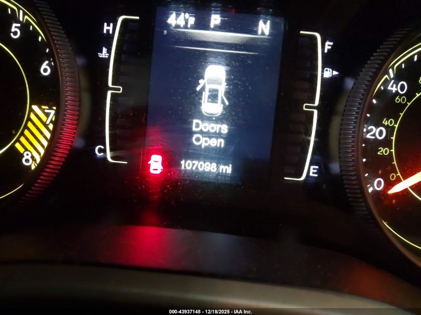 2017 Jeep Cherokee Sport VIN: 1C4PJMASXHW664284 Lot: 43937148