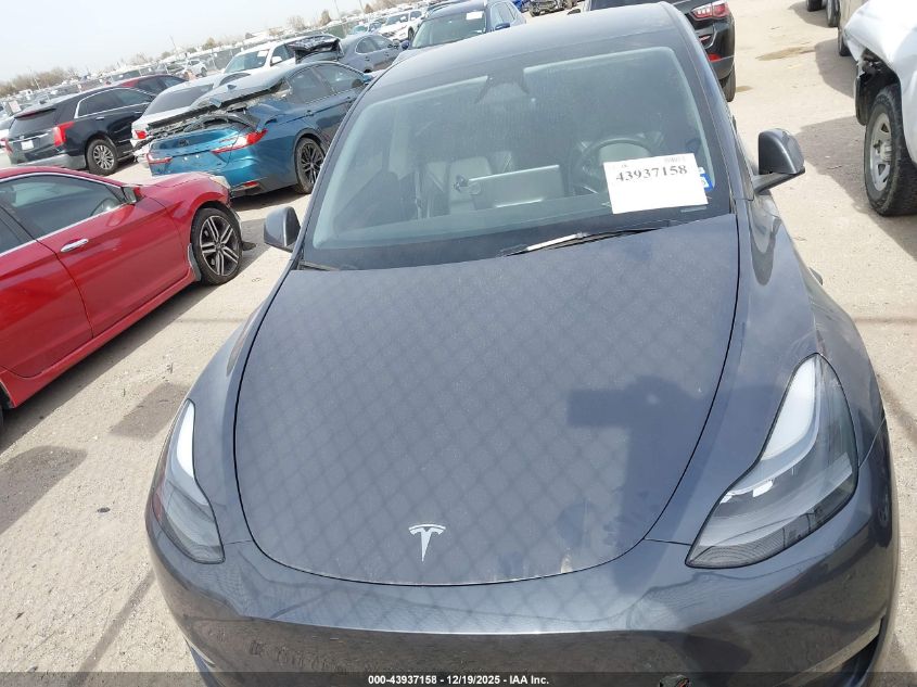 2023 Tesla Model Y Rwd VIN: 7SAYGDED9PF958702 Lot: 43937158