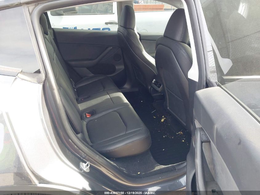 2023 Tesla Model Y Rwd VIN: 7SAYGDED9PF958702 Lot: 43937158