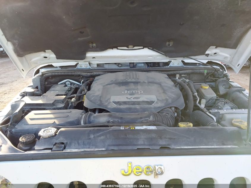 2015 Jeep Wrangler Unlimited Sahara VIN: 1C4BJWEG0FL690435 Lot: 43937164