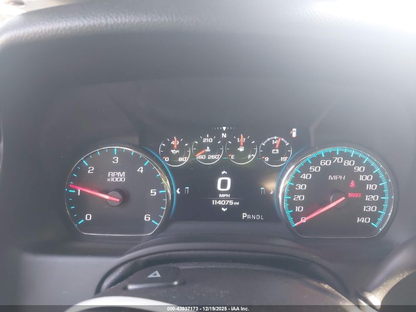 2017 Chevrolet Suburban Premier VIN: 1GNSCJKC2HR168637 Lot: 43937173