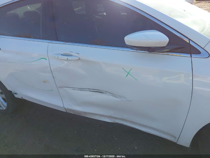 2015 Chrysler 200 Limited VIN: 1C3CCCABXFN562204 Lot: 43937184