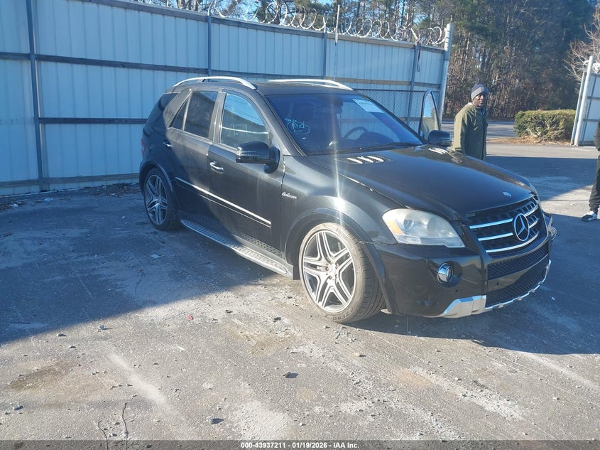 Vin: 4jgbb7hb2ba641595, lot: 44432841, mercedes-benz ml63amg 2011 img_1