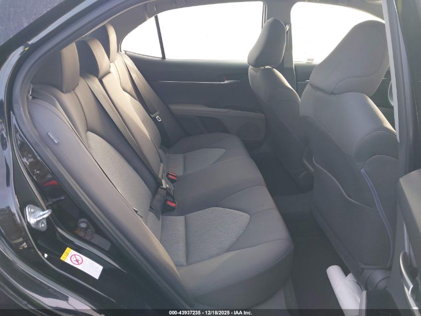 2018 Toyota Camry Le VIN: JTNB11HK8J3036502 Lot: 43937235