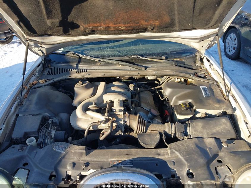 2000 Jaguar S-Type 3.0L V6 VIN: SAJDA01CXYFL32271 Lot: 43937257