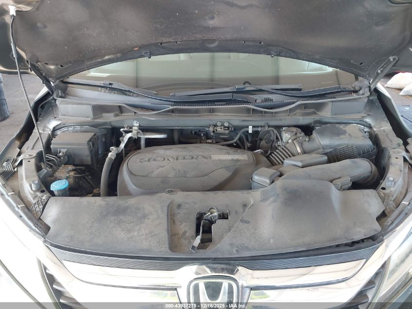 2018 Honda Odyssey Touring VIN: 5FNRL6H81JB026704 Lot: 43937275