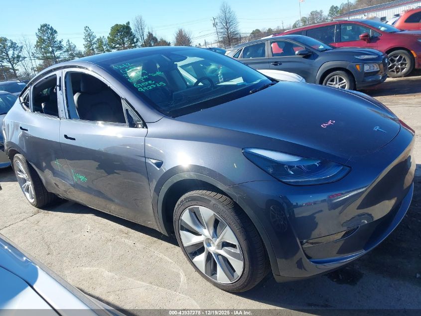 2023 Tesla Model Y Awd/Long Range Dual Motor All-Wheel Drive VIN: 7SAYGAEE3PF942325 Lot: 43937278