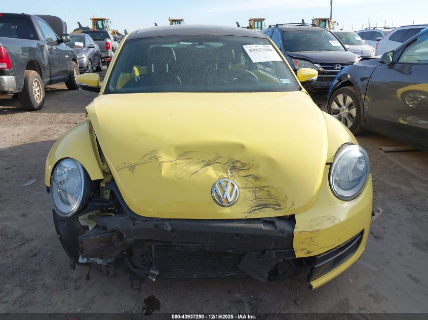 2012 Volkswagen Beetle 2.5L VIN: 3VWJX7AT3CM636685 Lot: 43937290