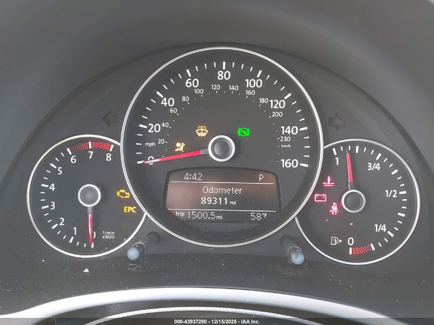 2012 Volkswagen Beetle 2.5L VIN: 3VWJX7AT3CM636685 Lot: 43937290