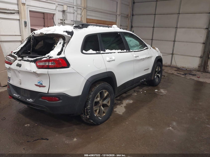 2016 JEEP CHEROKEE auction photo 4