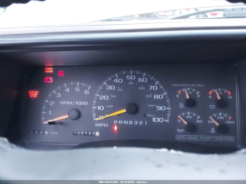 1998 Chevrolet K1500 Fleetside VIN: 2GCEK19R9W1277315 Lot: 43937326