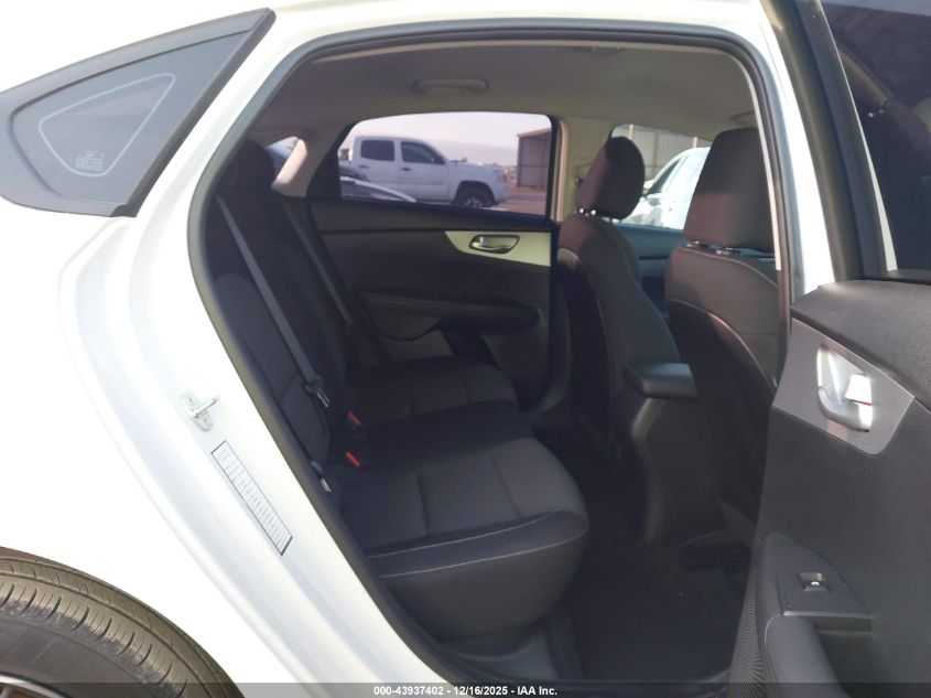 2023 Kia Forte Lxs VIN: 3KPF24AD9PE624474 Lot: 43937402