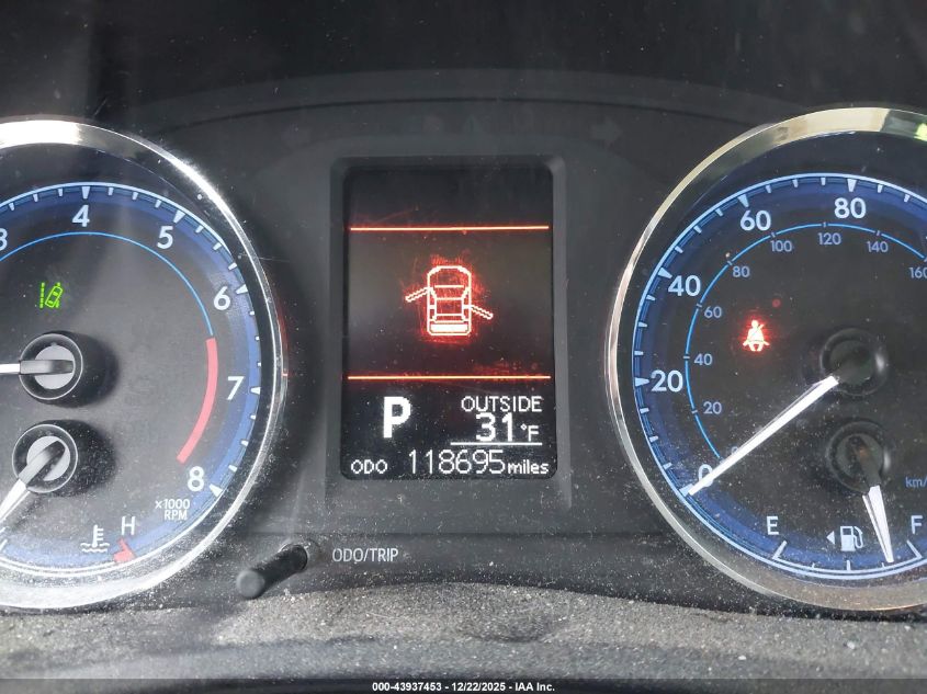 2017 Toyota Corolla Le VIN: 2T1BURHE8HC747283 Lot: 43937453