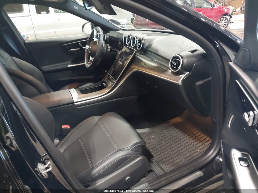 VIN W1KAF4HBXNR062207 2022 MERCEDES-BENZ C 300 4MATIC