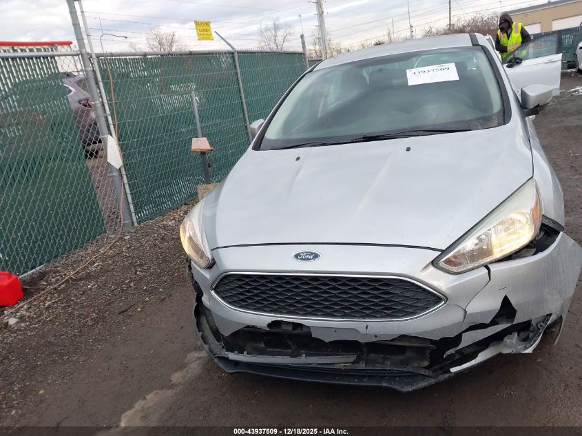 2015 Ford Focus Se VIN: 1FADP3F27FL275840 Lot: 43937509