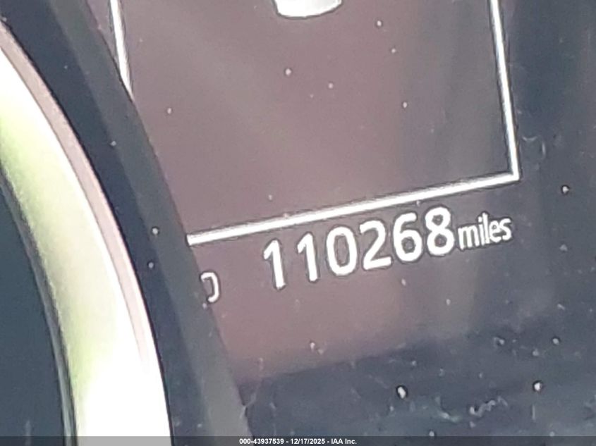 2021 Toyota Camry Le VIN: 4T1C11AK8MU537385 Lot: 43937539