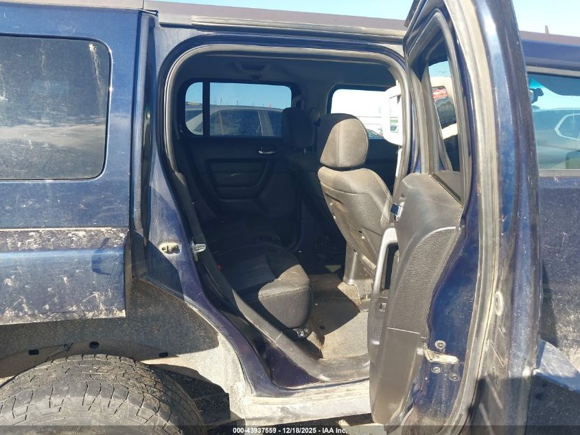 2007 Hummer H3 Suv VIN: 5GTDN13E878140382 Lot: 43937559