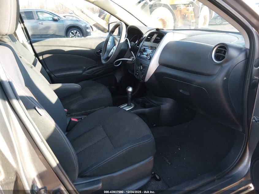 2016 Nissan Versa 1.6 S/1.6 S+/1.6 Sl/1.6 Sv