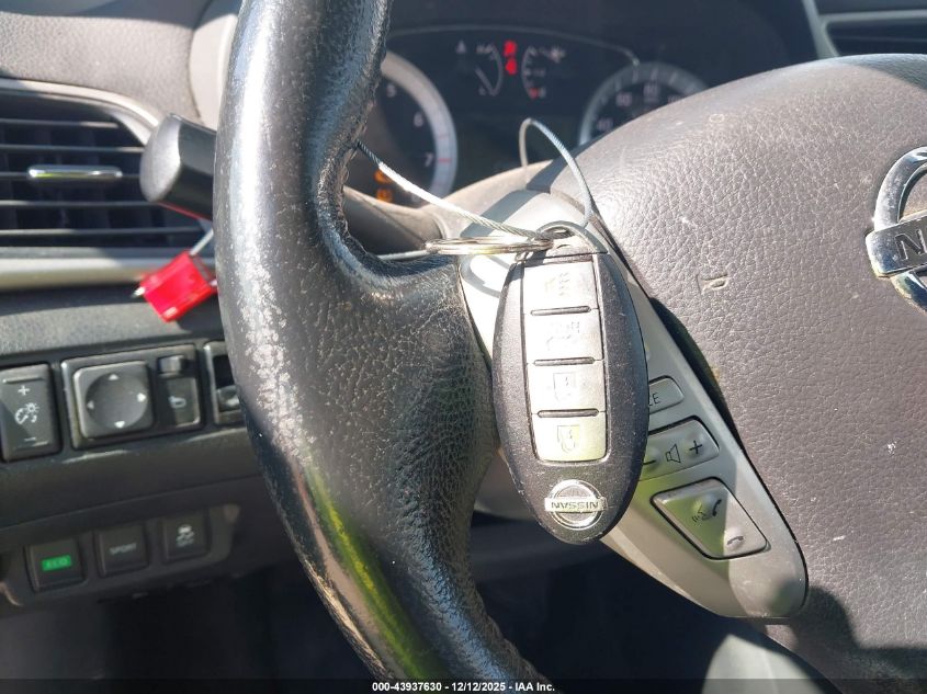 2014 Nissan Sentra Sr VIN: 3N1AB7AP4EY315886 Lot: 43937630