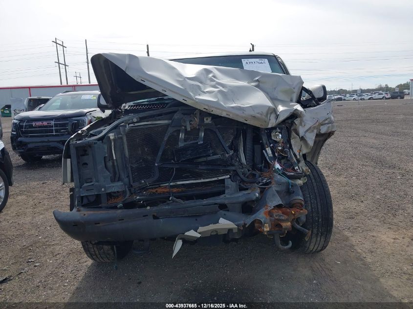 2002 Cadillac Escalade Standard VIN: 1GYEK63N82R131289 Lot: 43937665