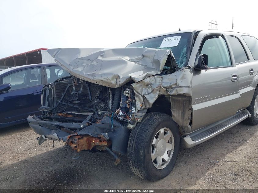 2002 Cadillac Escalade Standard VIN: 1GYEK63N82R131289 Lot: 43937665