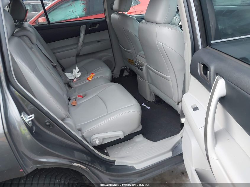 2011 Toyota Highlander Se V6 VIN: 5TDBK3EH8BS060935 Lot: 43937682