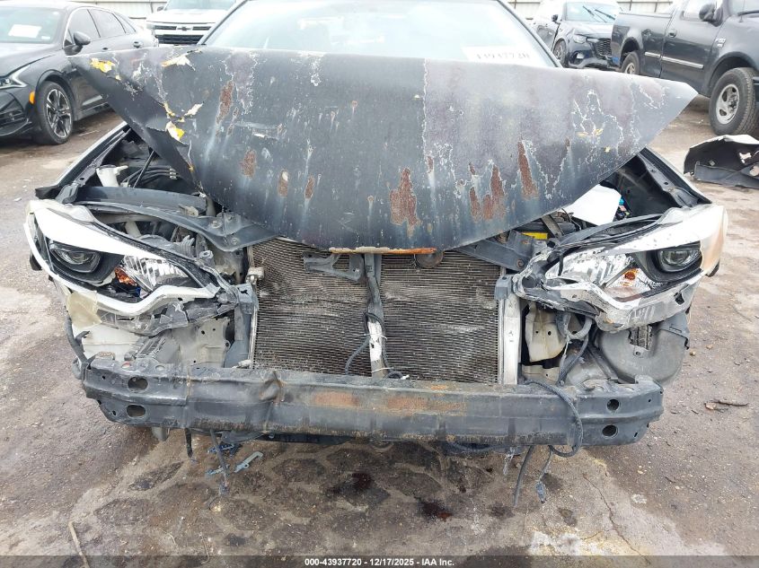 2014 Toyota Corolla Le VIN: 5YFBURHE0EP094783 Lot: 43937720