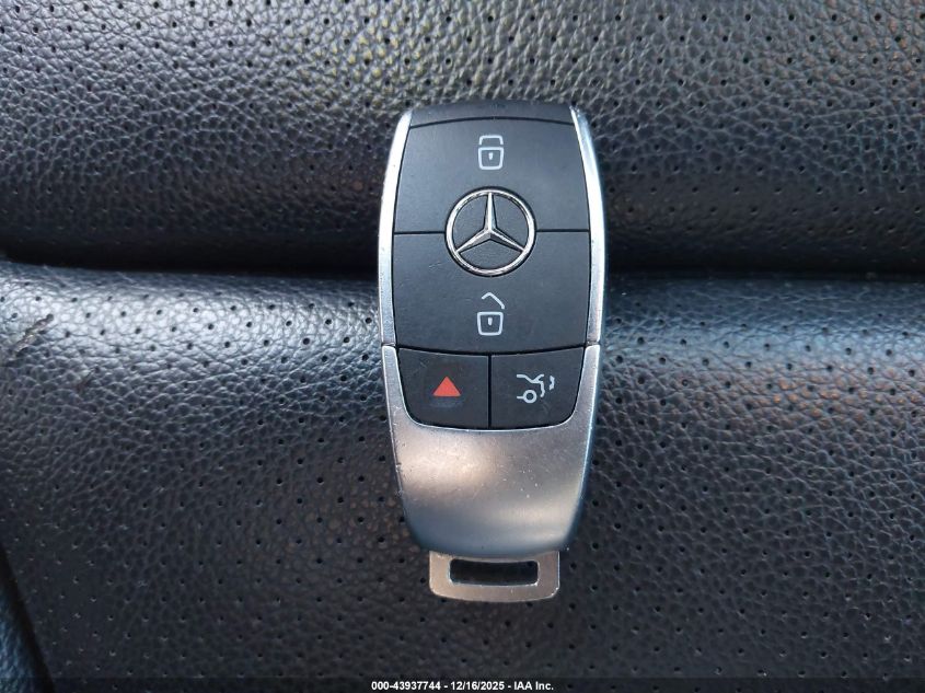 2019 Mercedes-Benz C 300 VIN: 55SWF8DB3KU310696 Lot: 43937744