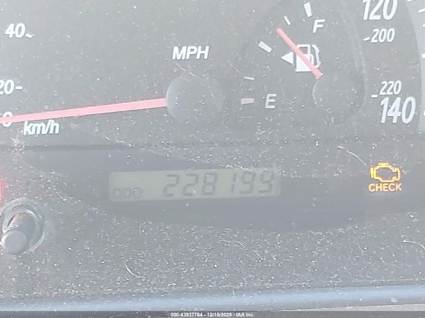 2004 Toyota Camry Le VIN: 4T1BE32K94U374062 Lot: 43937764