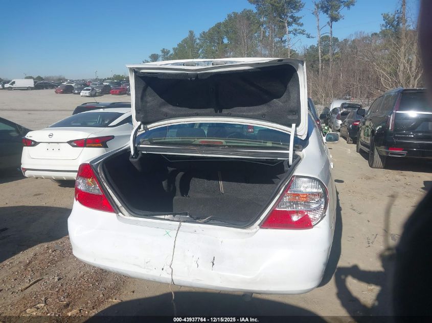 2004 Toyota Camry Le VIN: 4T1BE32K94U374062 Lot: 43937764