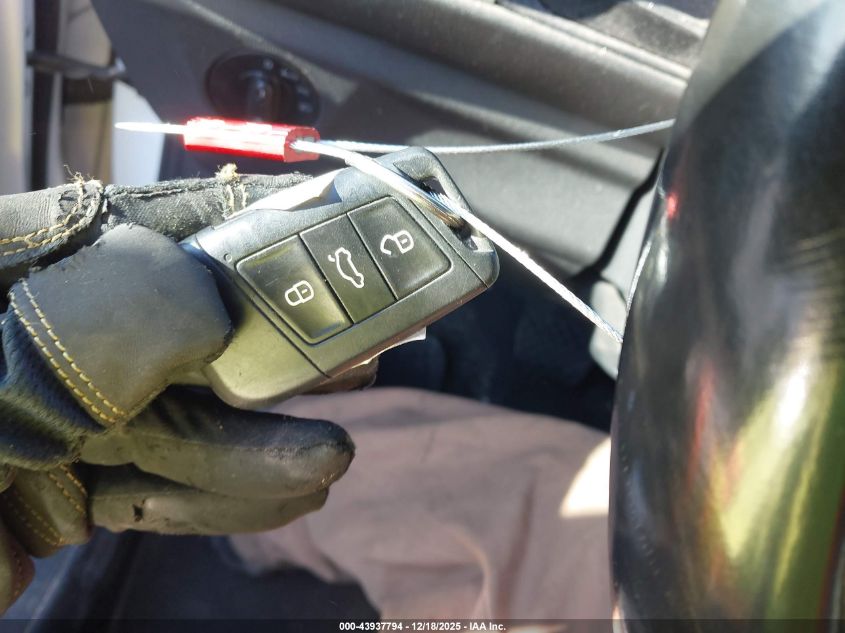 2019 Volkswagen Jetta 1.4T R-Line/1.4T S/1.4T Se VIN: 3VWC57BU7KM060314 Lot: 43937794