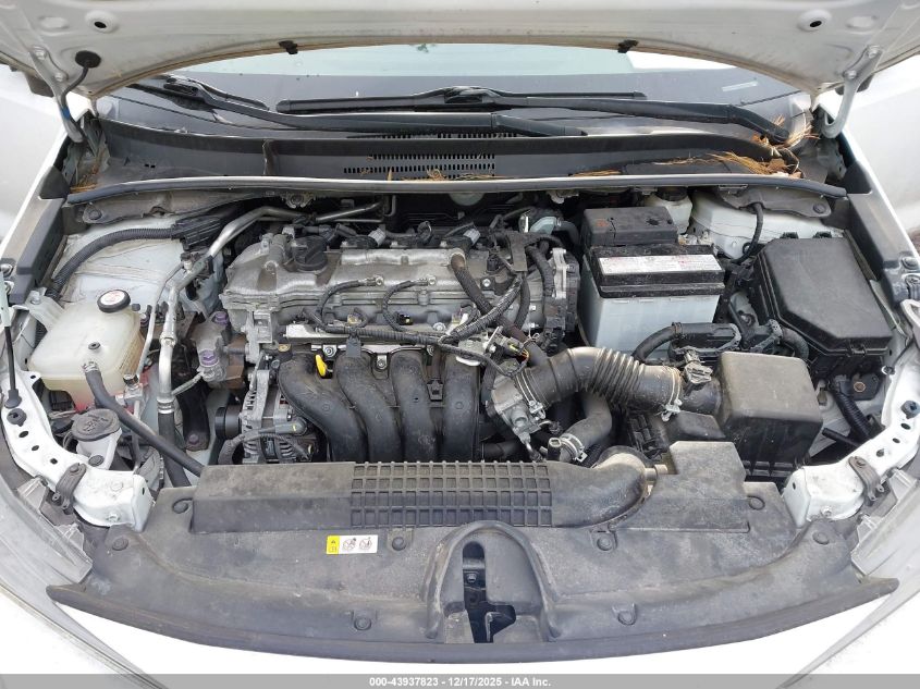 2020 Toyota Corolla Le VIN: 5YFEPRAE4LP142667 Lot: 43937823