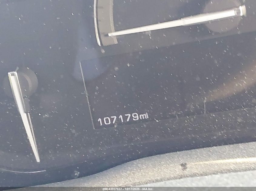 2017 Cadillac Xt5 Luxury VIN: 1GYKNBRS1HZ139520 Lot: 43937837