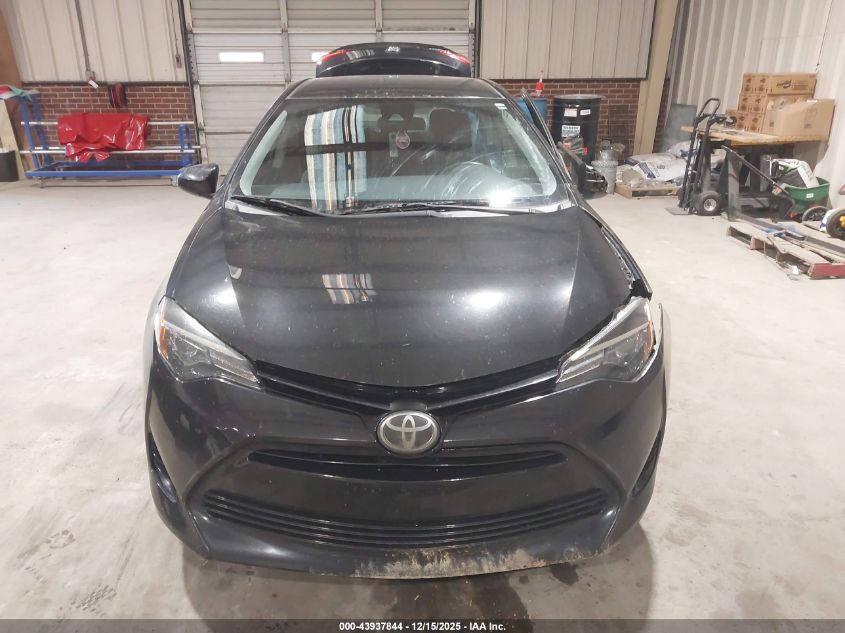 2018 Toyota Corolla Le VIN: 5YFBURHE9JP741773 Lot: 43937844