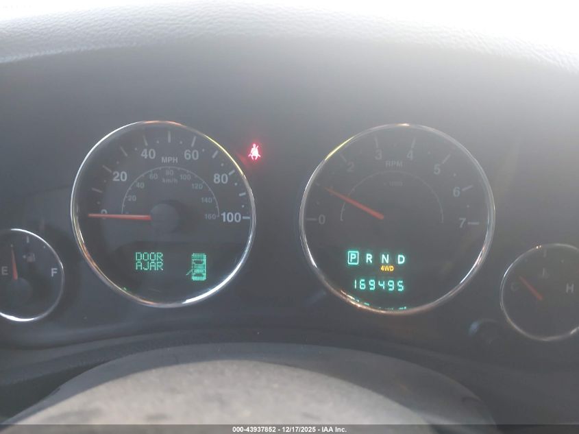 2013 Jeep Wrangler Unlimited Sahara VIN: 1C4BJWEG9DL514979 Lot: 43937852