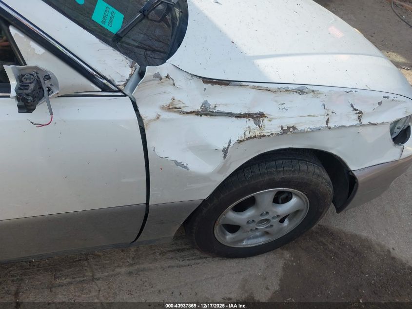 1998 Lexus Es 300 VIN: JT8BF28G7W5024925 Lot: 43937869