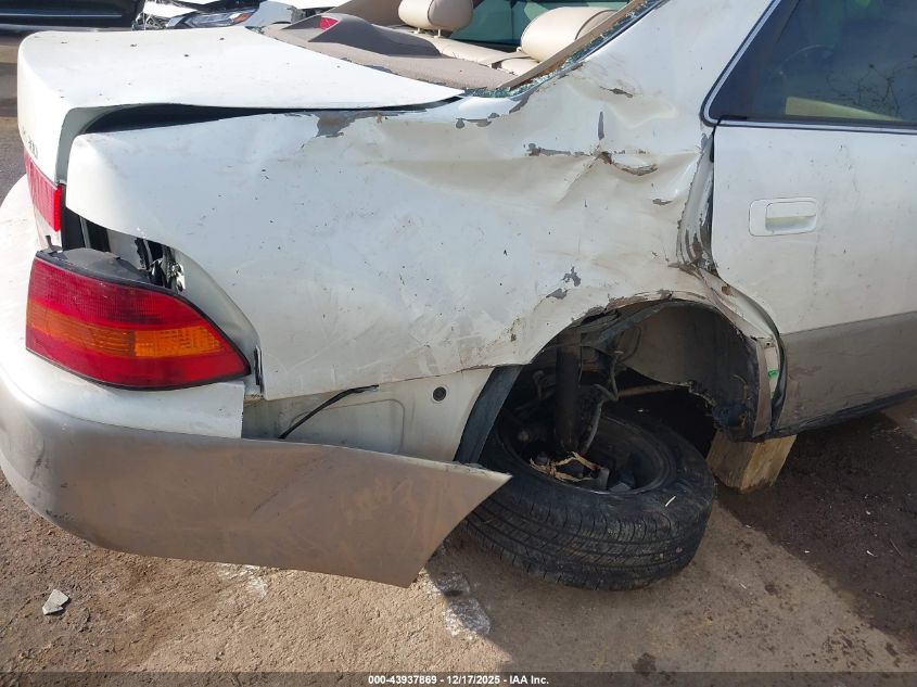 1998 Lexus Es 300 VIN: JT8BF28G7W5024925 Lot: 43937869