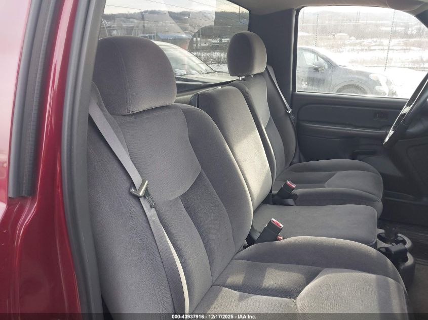 2005 GMC Sierra 1500 Sle VIN: 1GTEC14T15E165881 Lot: 43937916