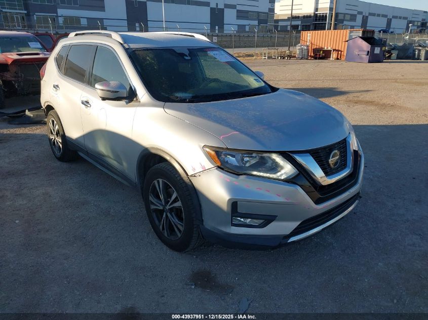 NISSAN ROGUE SV