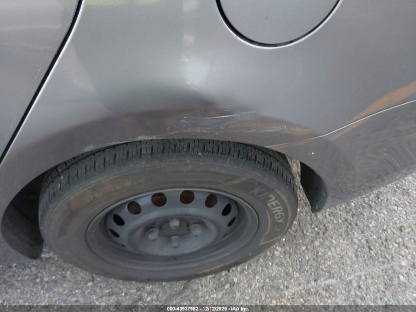 2013 Hyundai Accent Gls VIN: KMHCT4AE8DU548599 Lot: 43937982