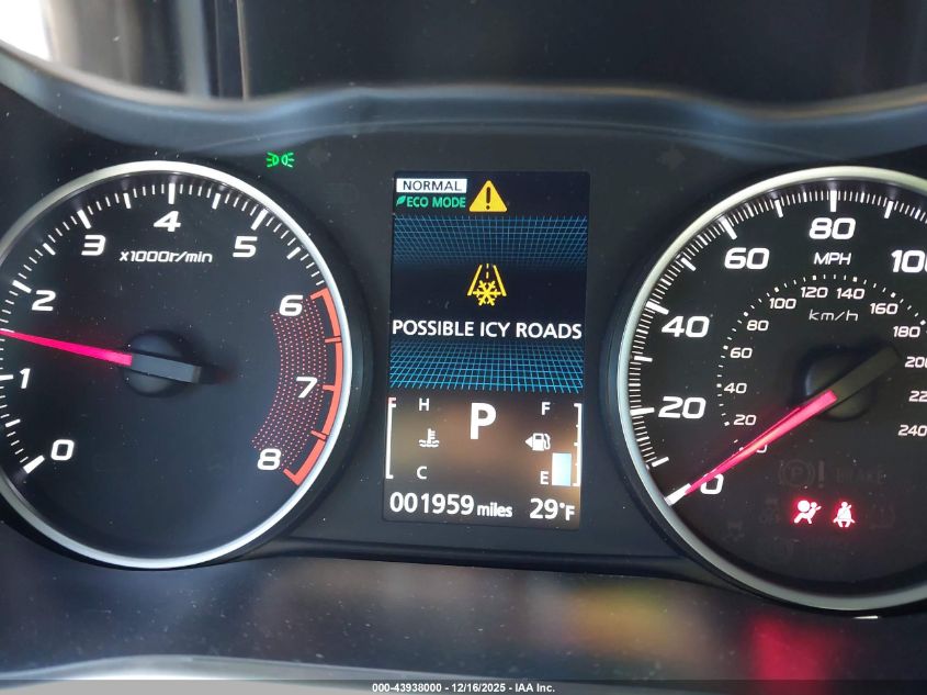 2026 Mitsubishi Eclipse Cross Black Edition S-Awc/Se S-Awc/Sel S-Awc VIN: JA4ATWAAXTZ003133 Lot: 43938000