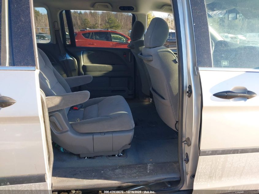 2007 Honda Odyssey Lx VIN: 5FNRL38247B034590 Lot: 43938070