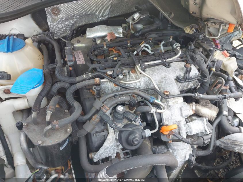 2013 Volkswagen Passat 2.0L Tdi Se VIN: 1VWBN7A35DC056416 Lot: 43938092