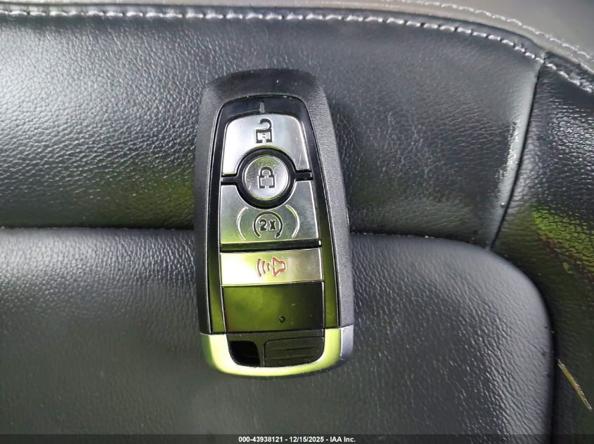 2025 Ford Bronco Outer Banks VIN: 1FMEE8BP3SLA69648 Lot: 43938121