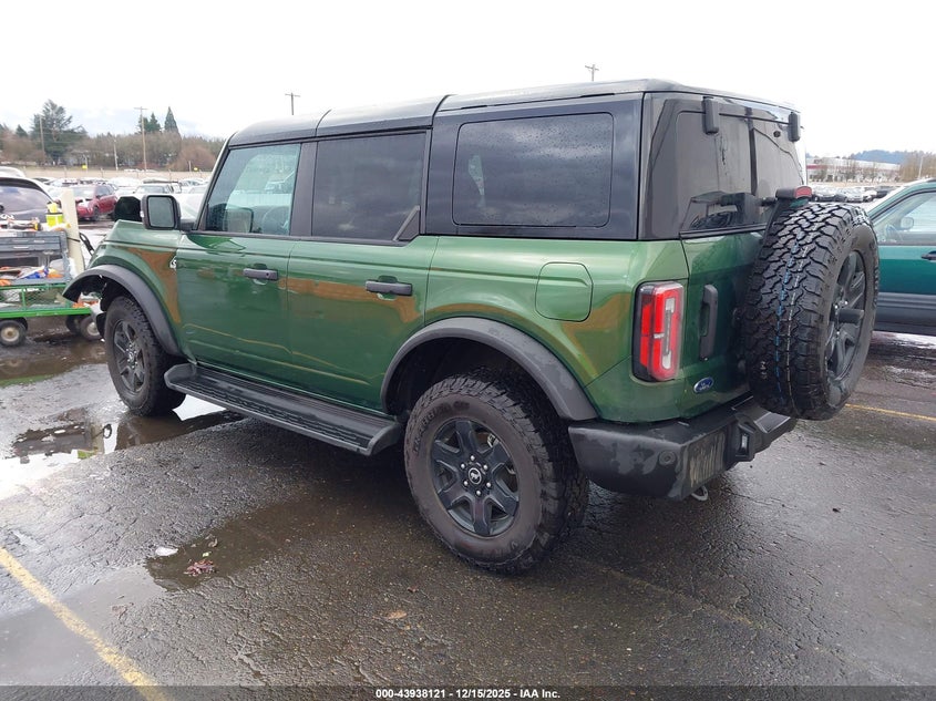 2025 Ford Bronco Outer Banks