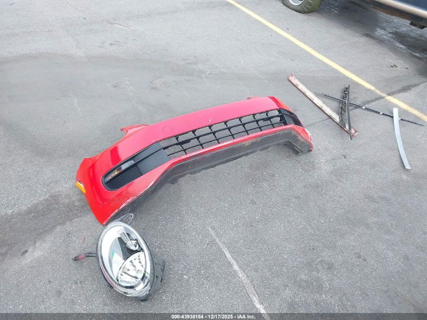 2014 Volkswagen Beetle 2.5L VIN: 3VW5P7AT4EM802295 Lot: 43938154