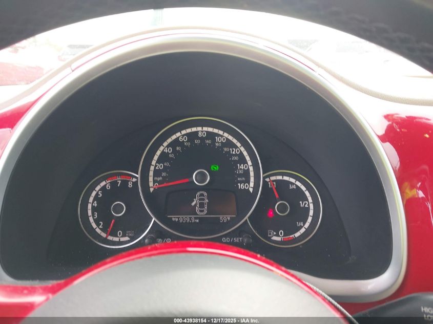 2014 Volkswagen Beetle 2.5L VIN: 3VW5P7AT4EM802295 Lot: 43938154